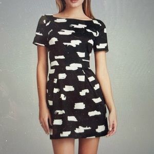 French Connection short sleeved black and white dress